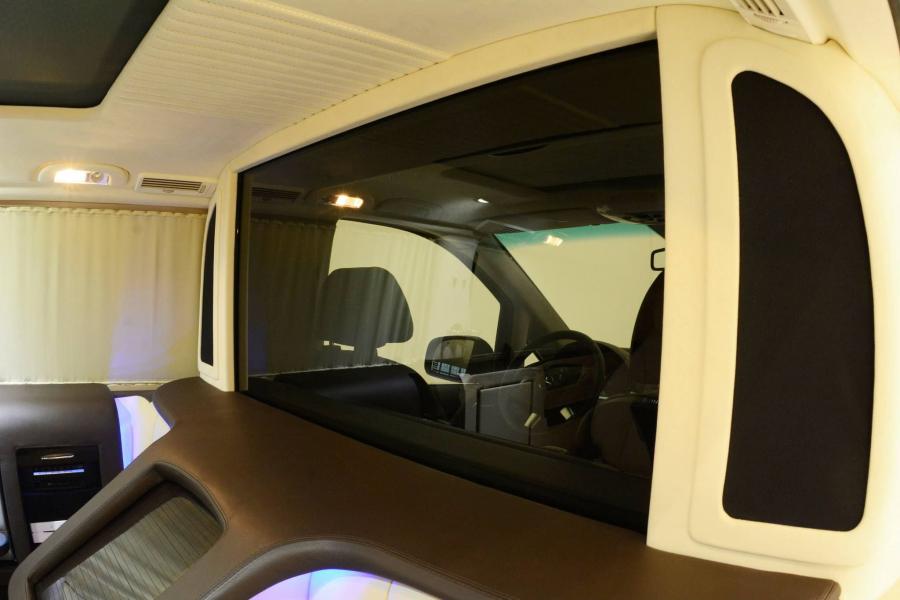  Mercedes-Benz Viano iBusiness by Brabus 2015 года  (фото 14 из 31)